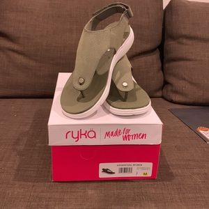 Ryka Sandals Adjustable Snake Print Margo Exotic Ivy Green 7W Summer Toe NEW